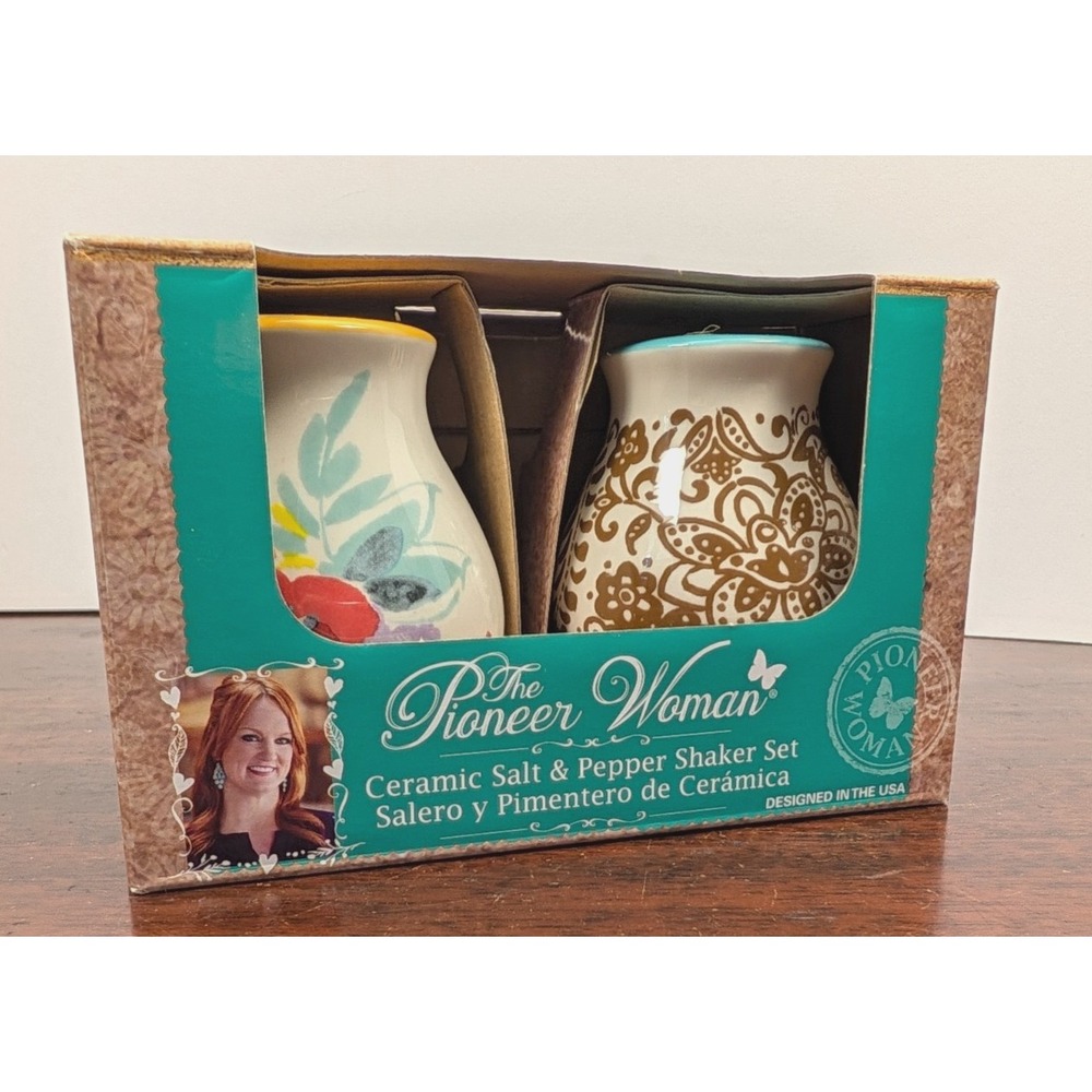 Pioneer Woman Ceramic Salt And Pepper Shaker Set Flea Market Floral 82350.02
